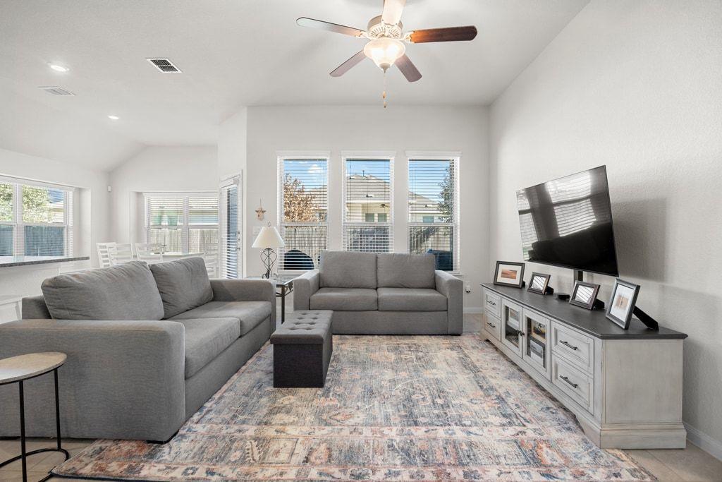 606 Linares Lane Austin TX 78748