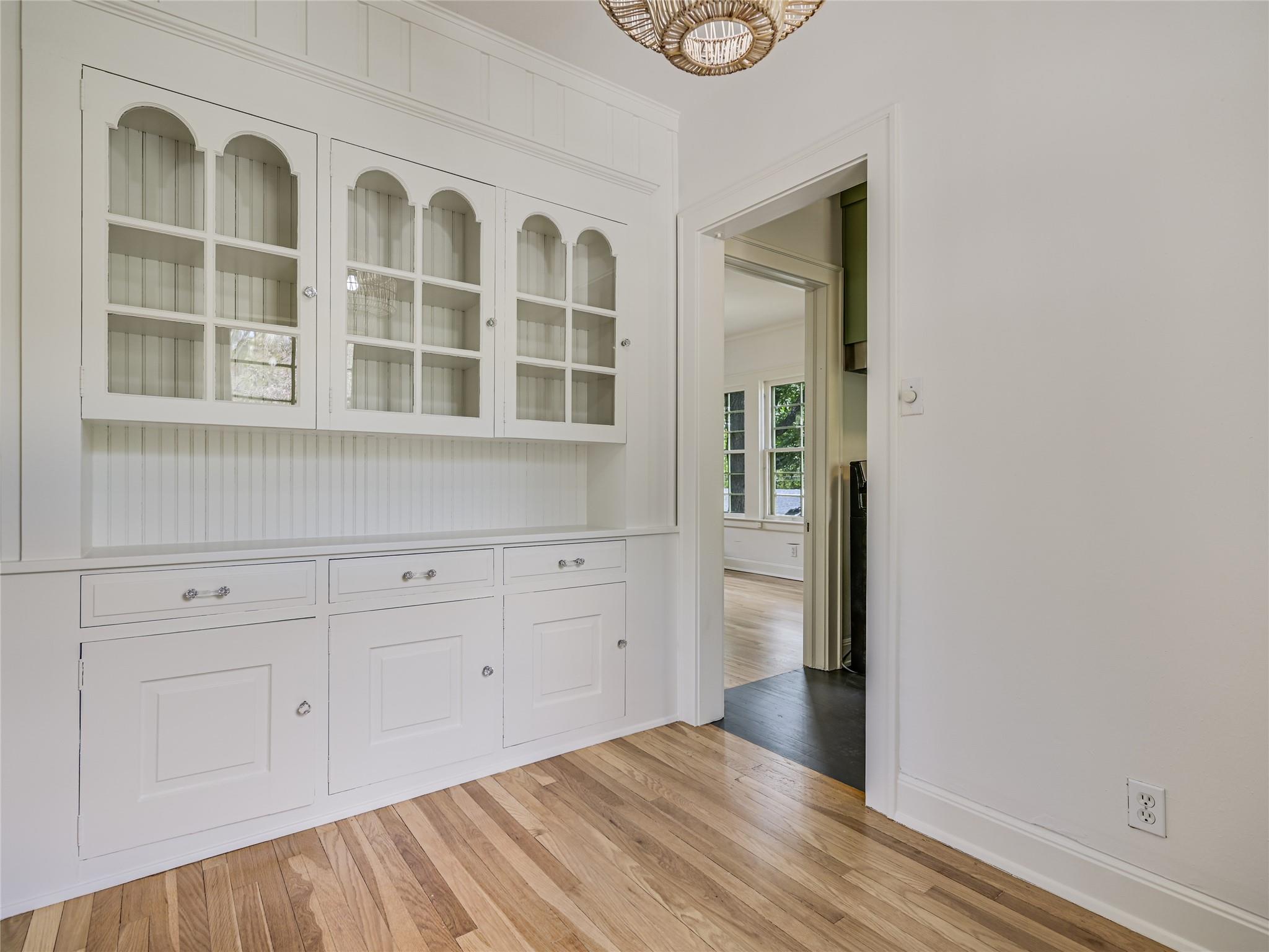 501 Carolyn Avenue Austin TX 78705