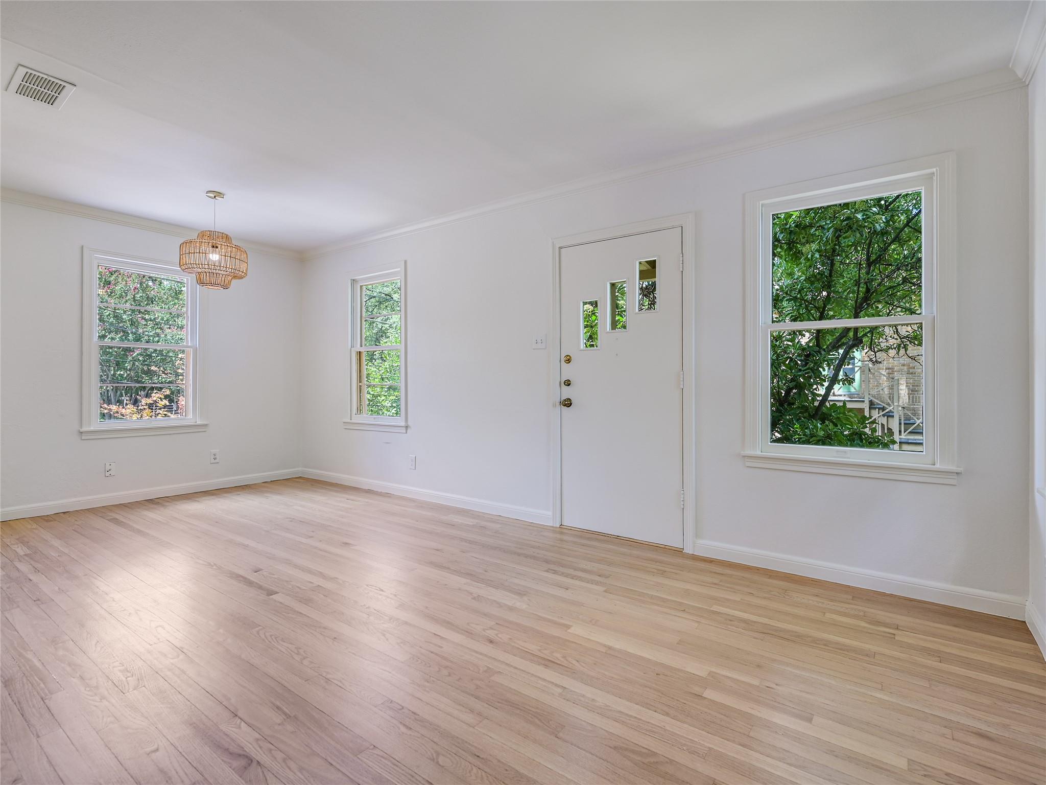 501 Carolyn Avenue Austin TX 78705