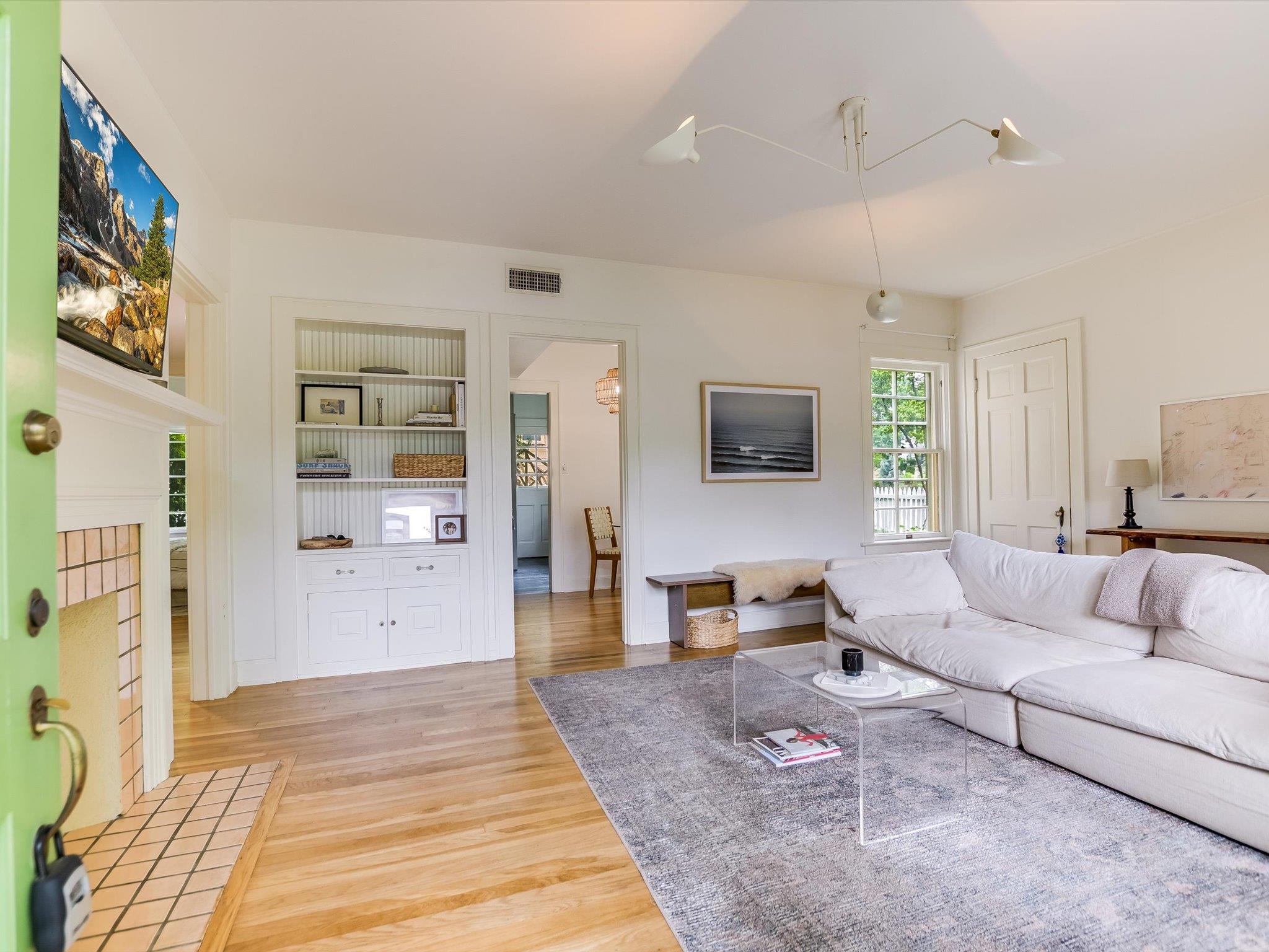 501 Carolyn Avenue Austin TX 78705