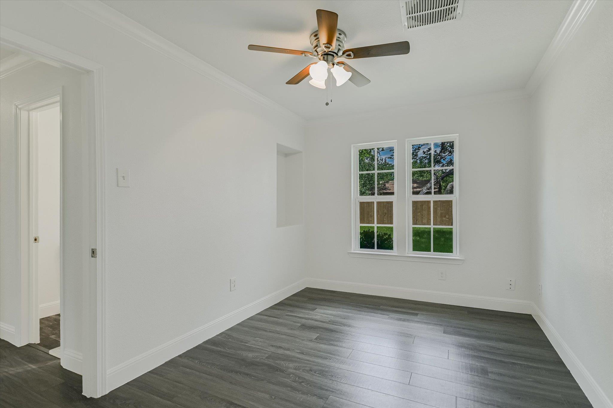 12504 Limerick Avenue Austin TX 78727