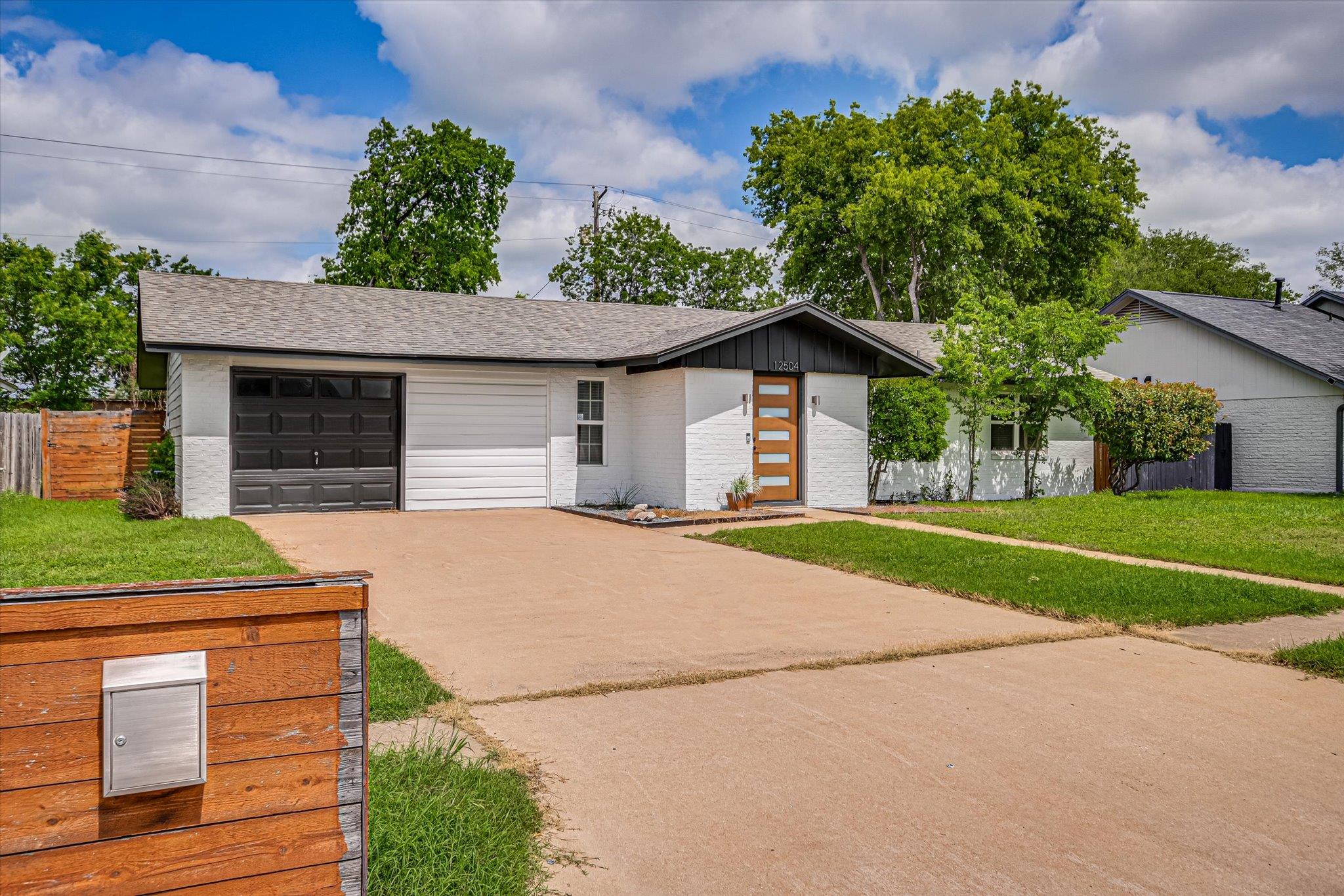 12504 Limerick Avenue Austin TX 78727