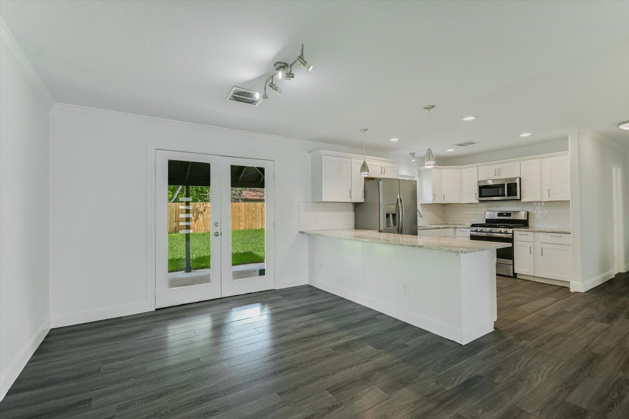 12504 Limerick Avenue Austin TX 78727
