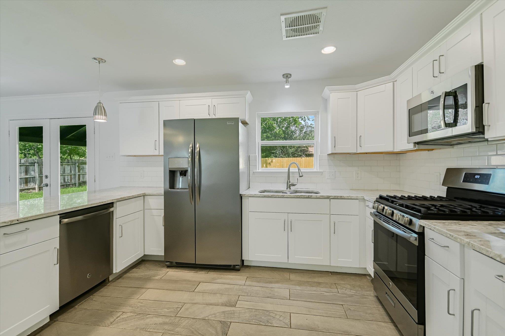 12504 Limerick Avenue Austin TX 78727