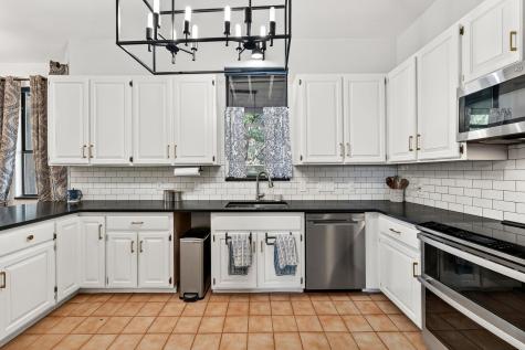 22706 Rocking A Trail Spicewood TX 78669