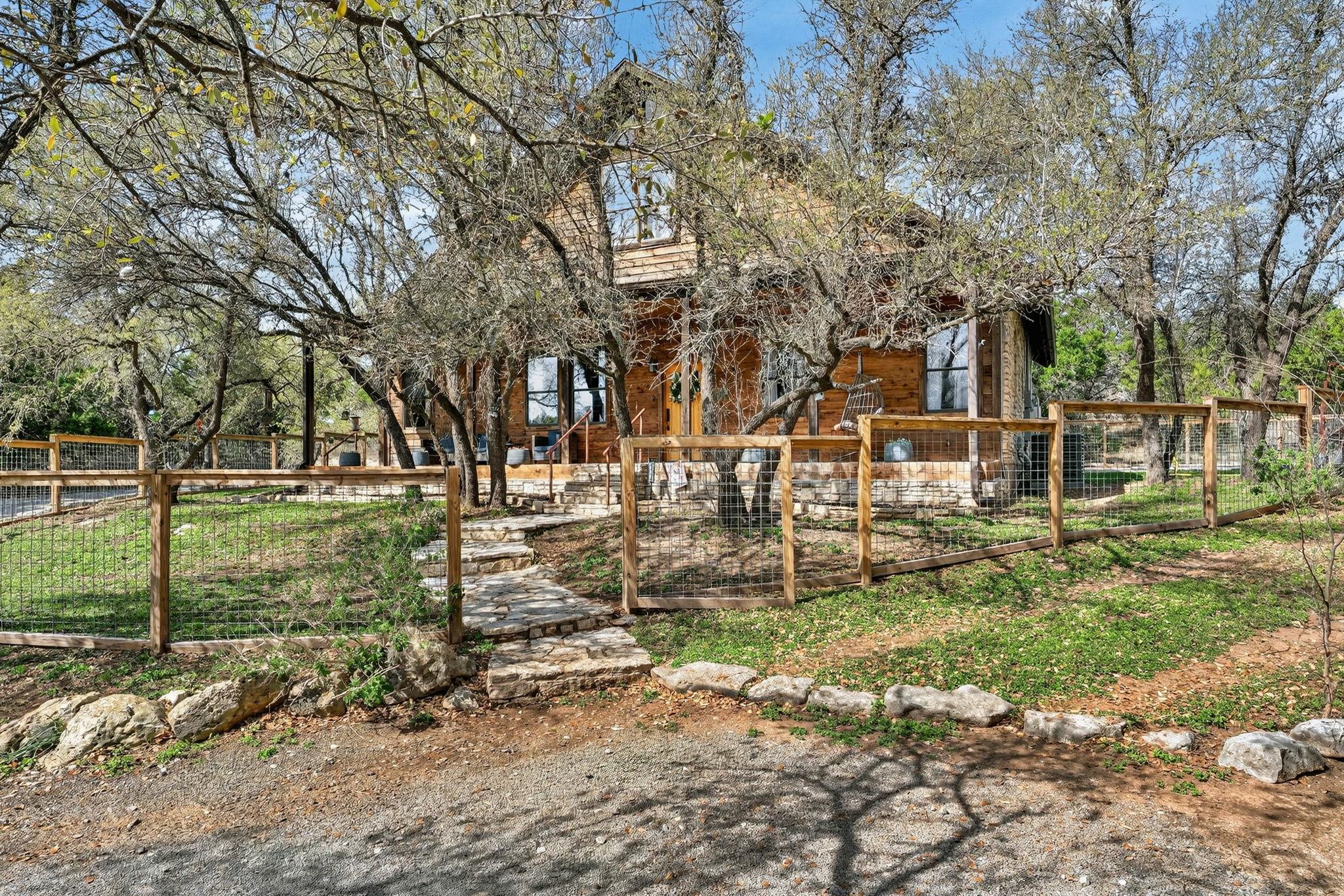 22706 Rocking A Trail Spicewood TX 78669