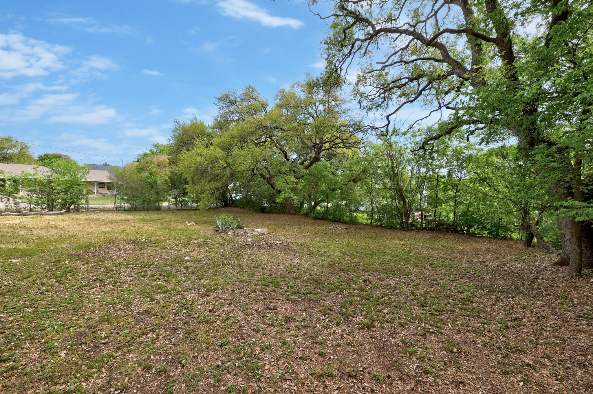 11013 Travis Drive Jonestown TX 78645