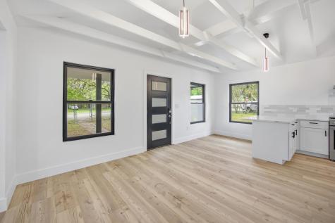 11013 Travis Drive Jonestown TX 78645
