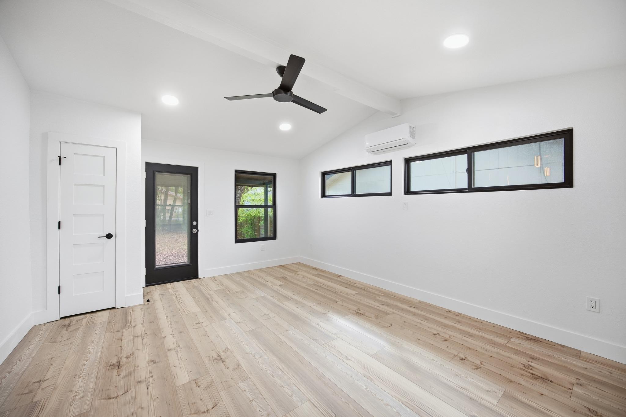 11013 Travis Drive Jonestown TX 78645