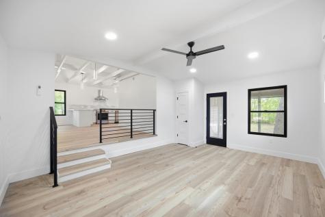 11013 Travis Drive Jonestown TX 78645