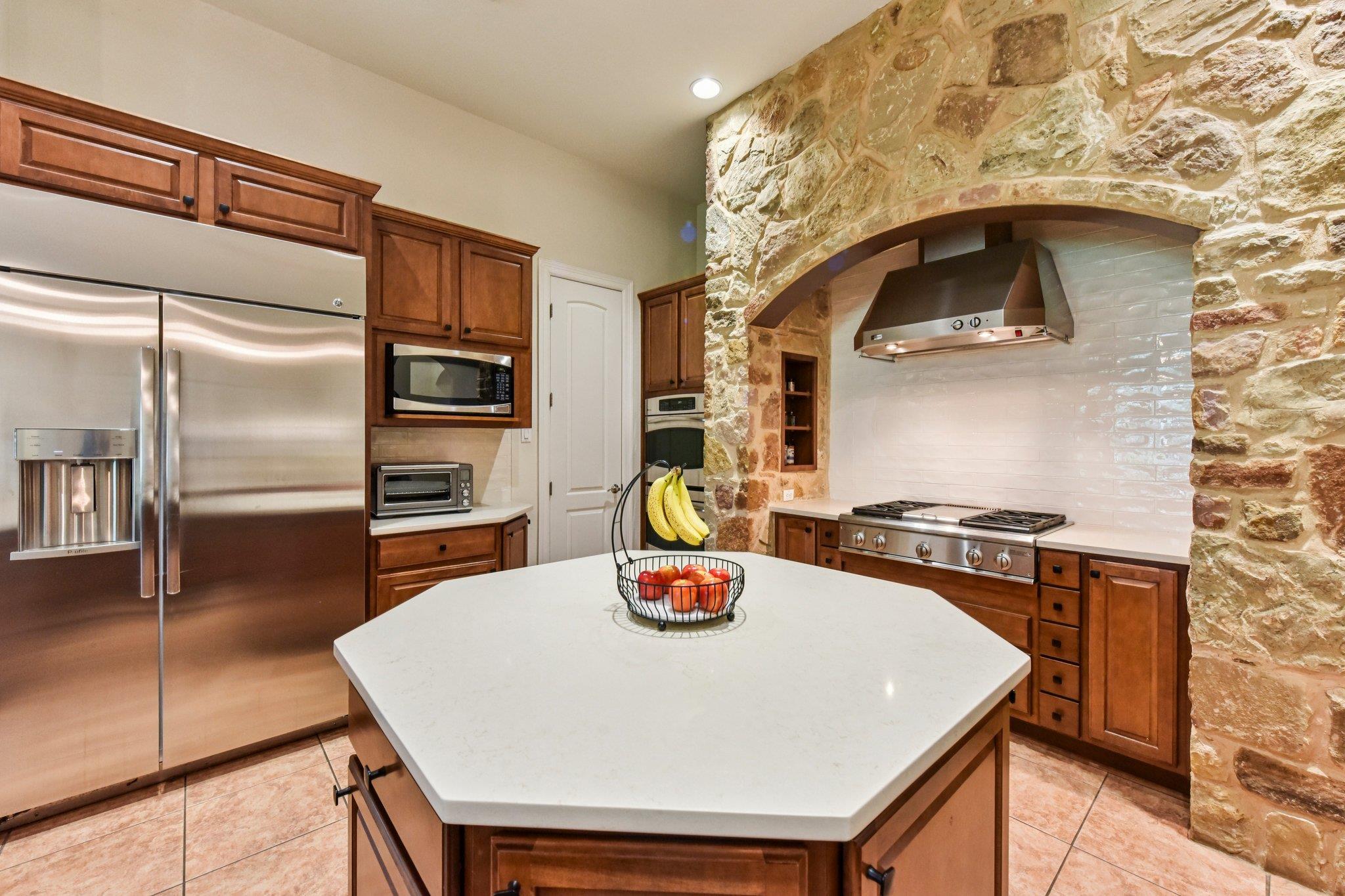10617 Camillia Blossom Lane Austin TX 78748