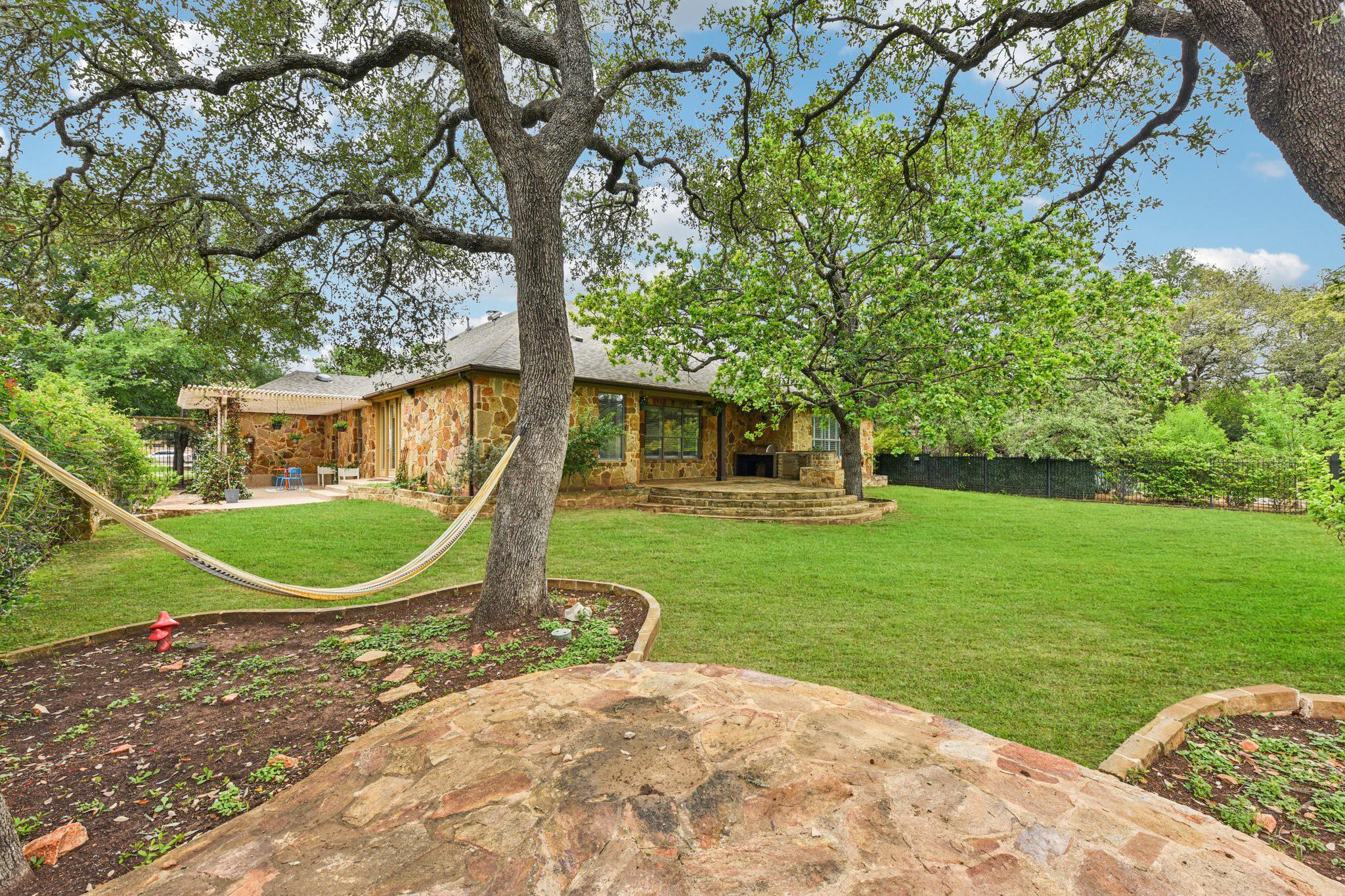 10617 Camillia Blossom Lane Austin TX 78748