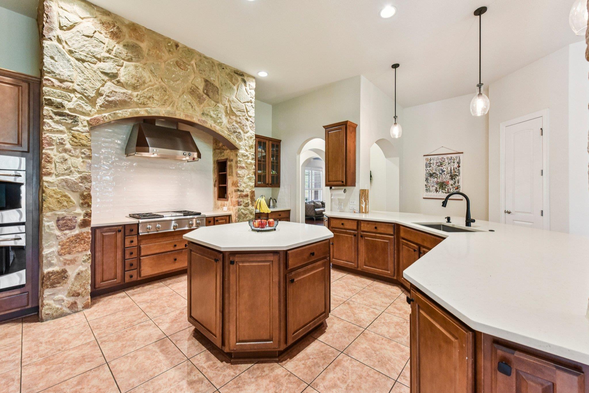10617 Camillia Blossom Lane Austin TX 78748