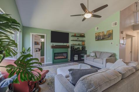 12004 Swearingen Drive Austin TX 78758