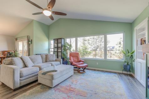 12004 Swearingen Drive Austin TX 78758