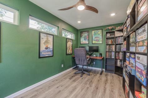 12004 Swearingen Drive Austin TX 78758