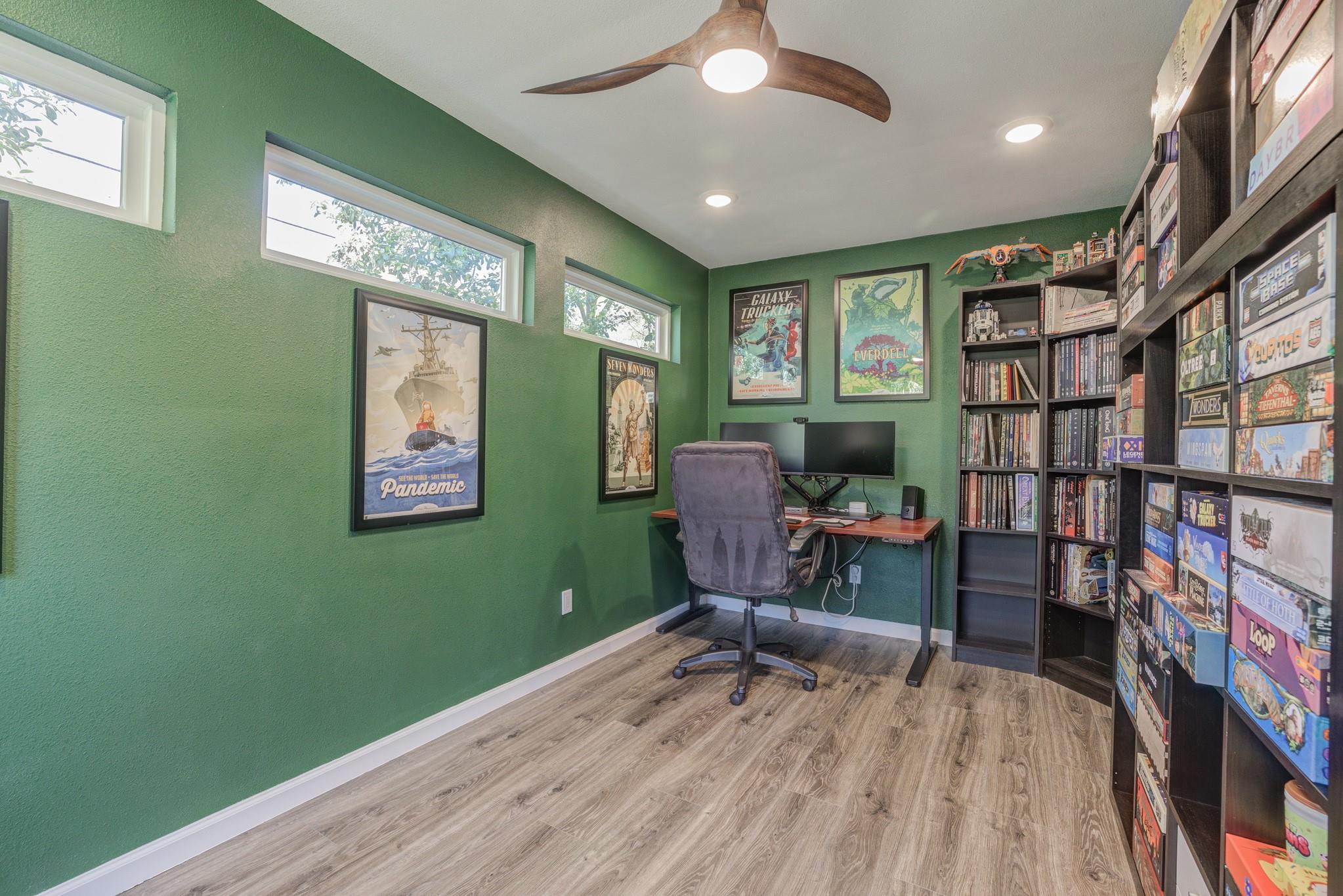 12004 Swearingen Drive Austin TX 78758