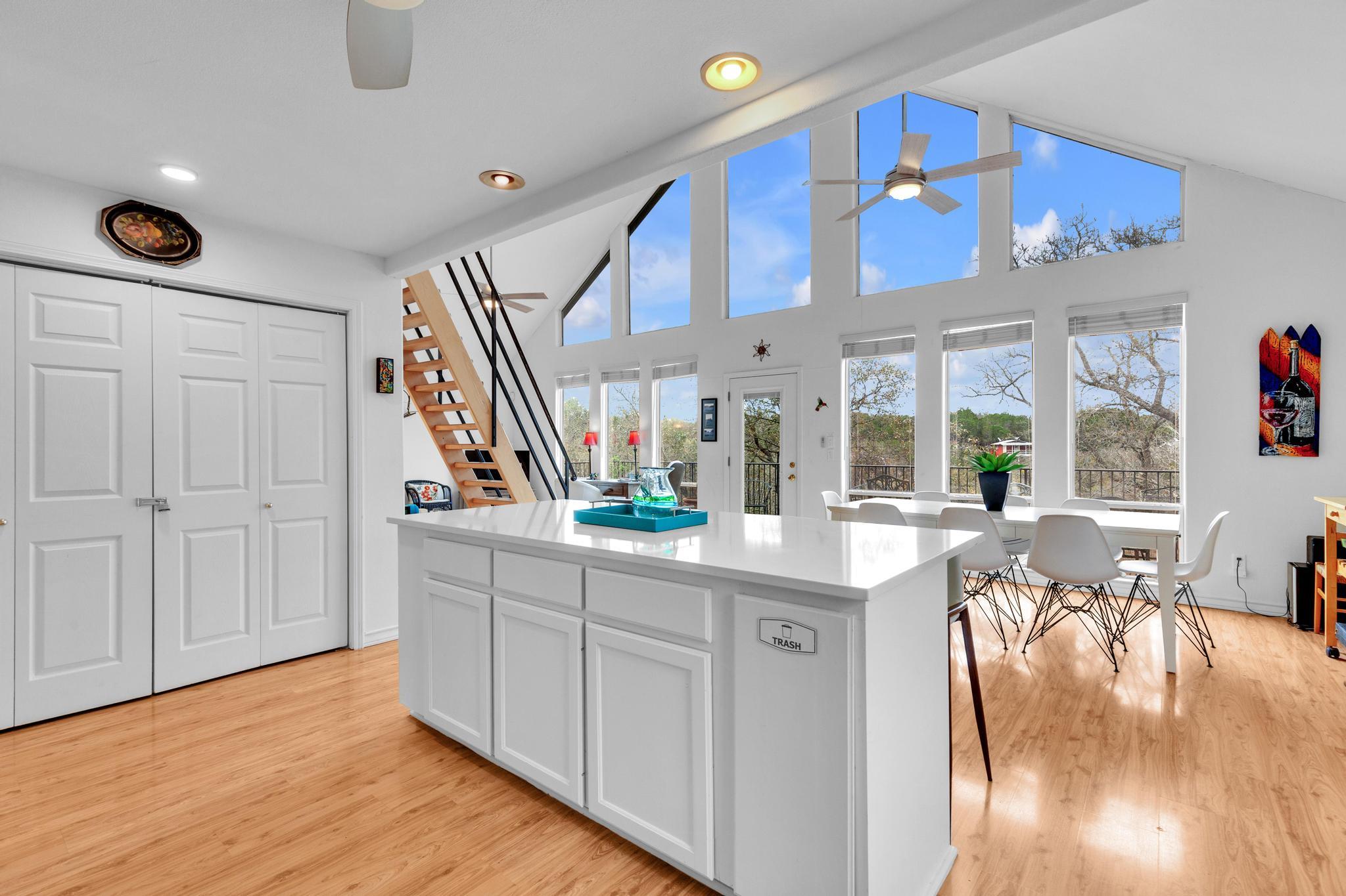 23901 Redbird Trail Marble Falls TX 78654