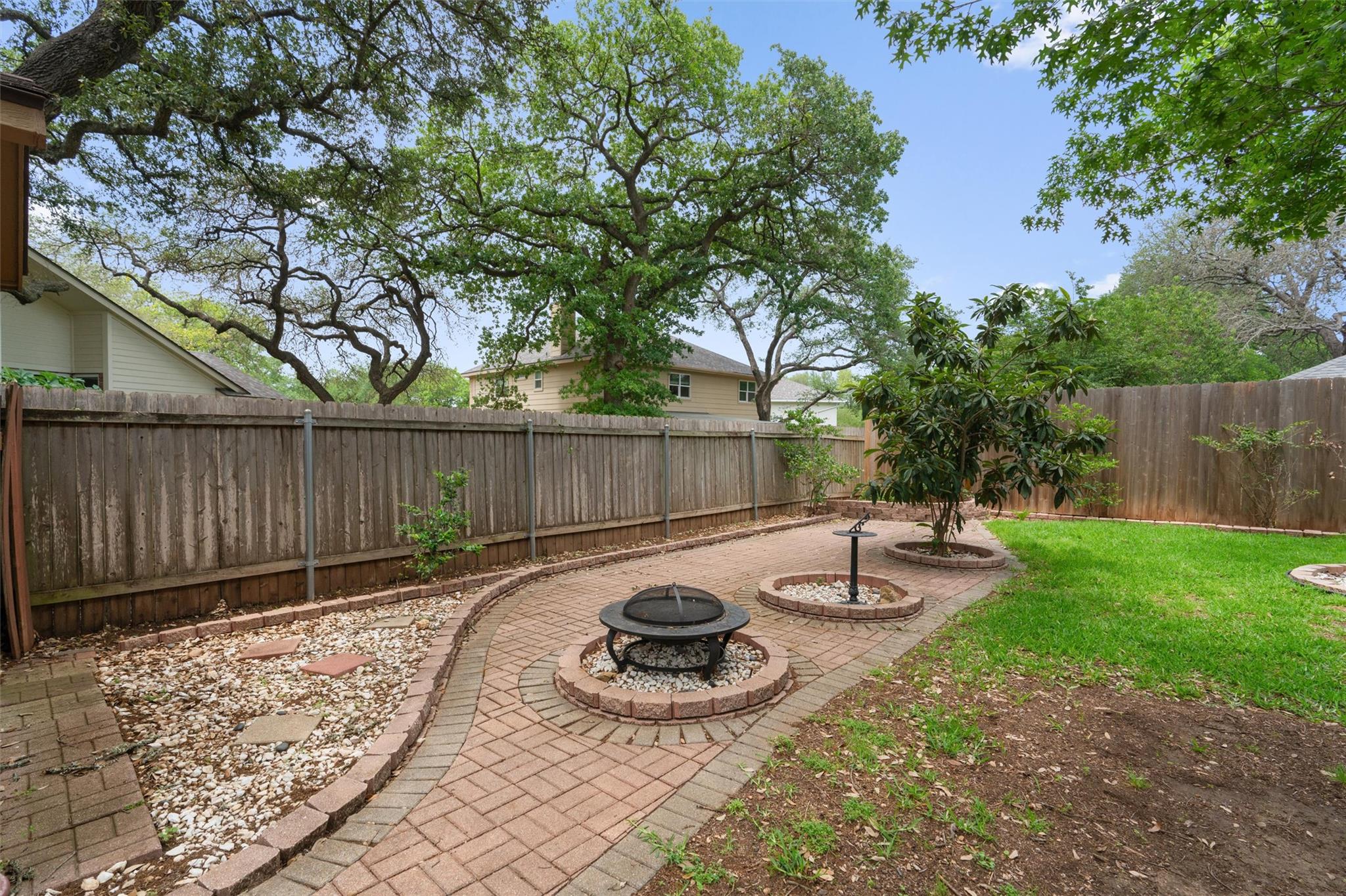 11512 Gatling Gun Lane Austin TX 78748