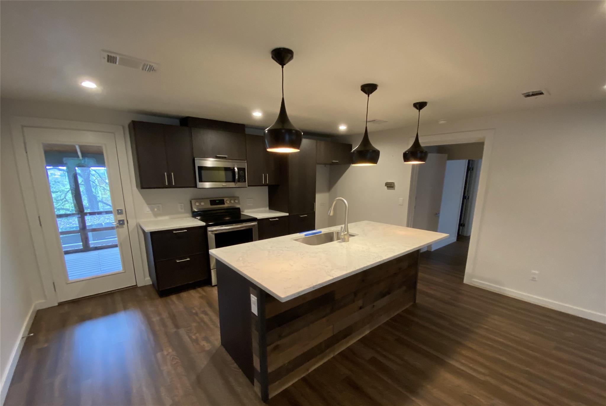 1000 Linscomb Drive Austin TX 78734