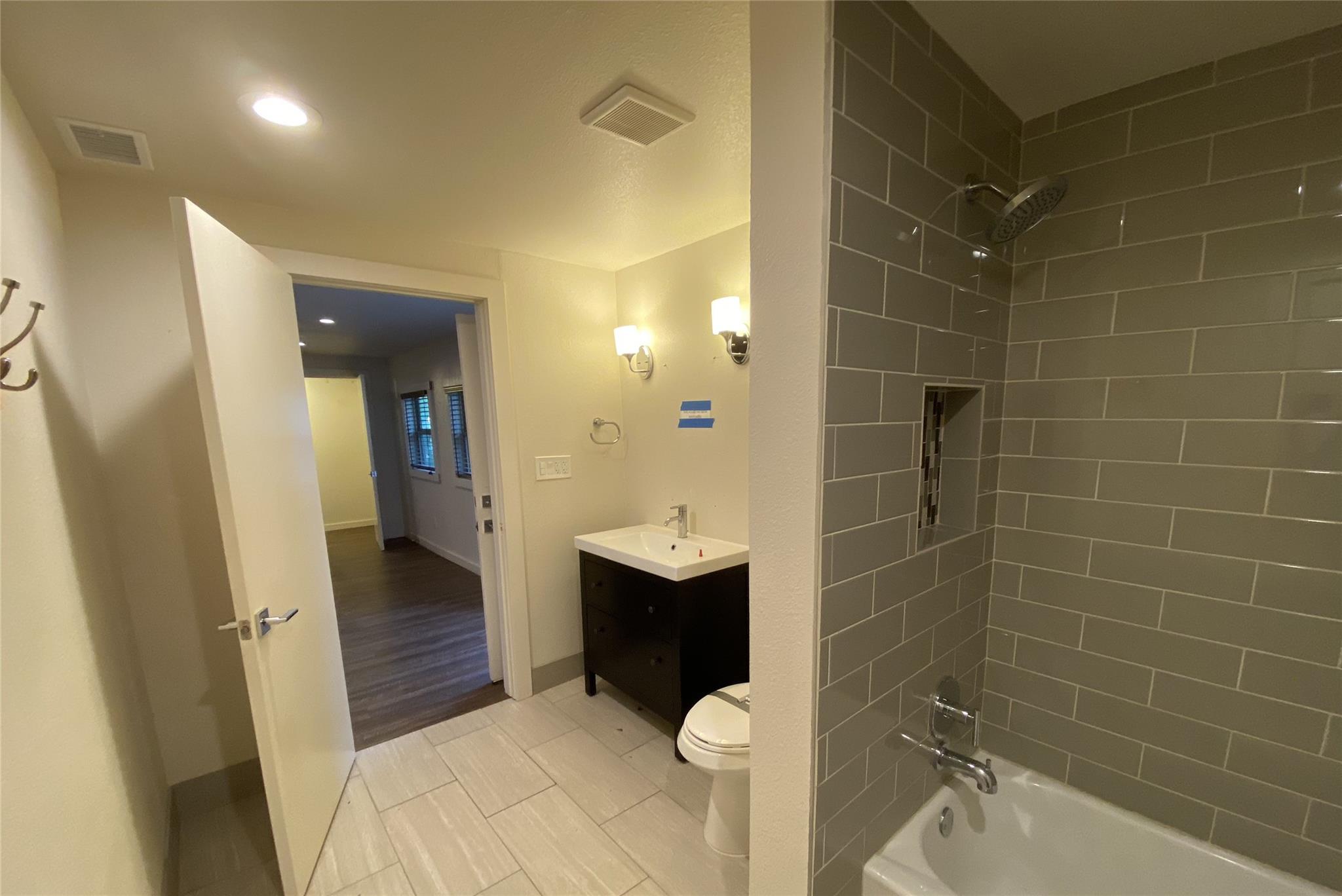 1000 Linscomb Drive Austin TX 78734