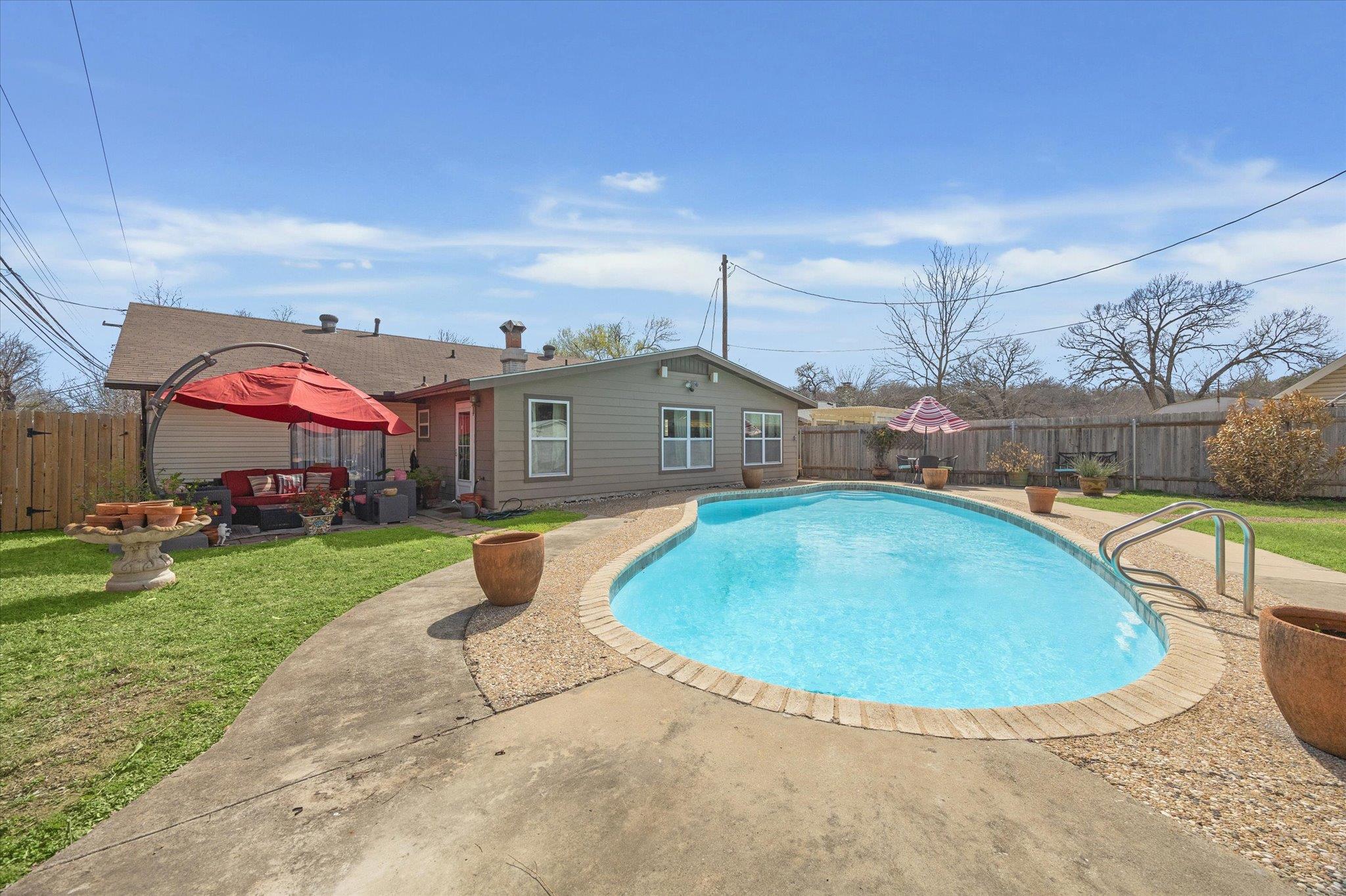 6702 Langston Drive Austin TX 78723