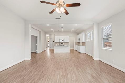 3065 Nister New Braunfels TX 78130