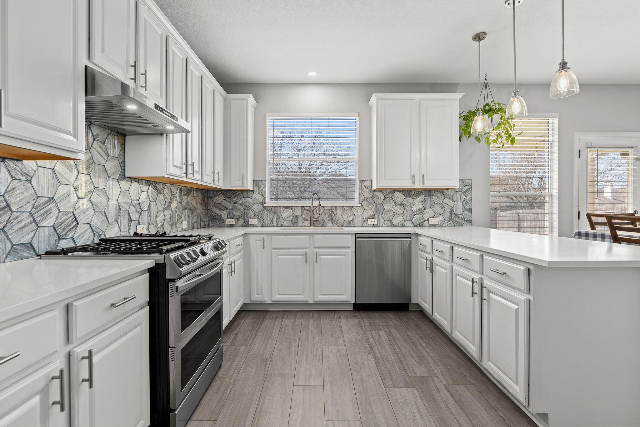 4108 Meadow Bluff Way Round Rock TX 78665