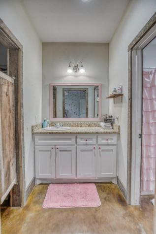 1850 Lcr 439 Groesbeck TX 76667