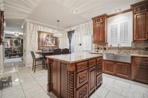 113 Scarlet Oak Cove Kyle TX 78640