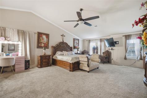 113 Scarlet Oak Cove Kyle TX 78640