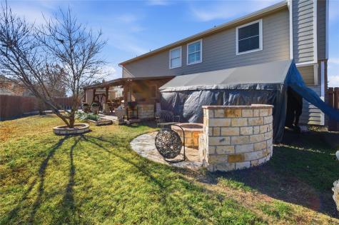 113 Scarlet Oak Cove Kyle TX 78640