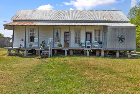 3848 S Highway 304 Rosanky TX 78953