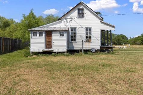 3848 S Highway 304 Rosanky TX 78953
