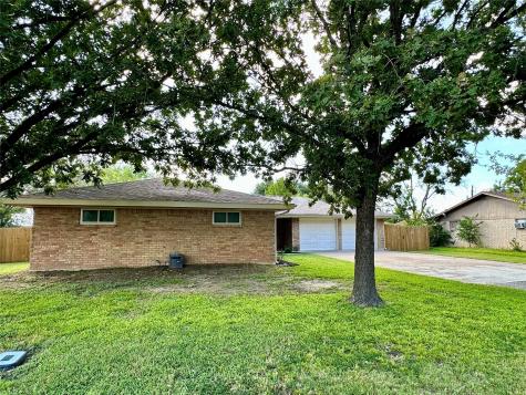 108 S Sunshine Lane Little River Academy TX 76554