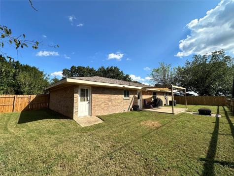 108 S Sunshine Lane Little River Academy TX 76554