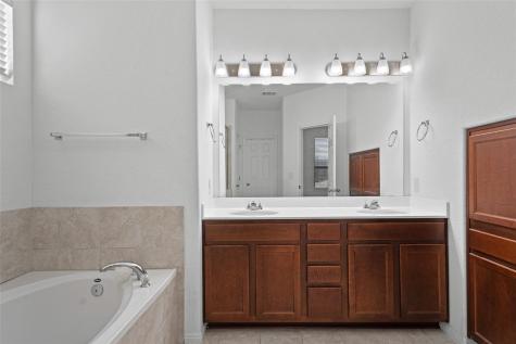 325 La Joya Pass Leander TX 78641