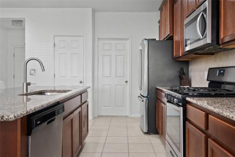 325 La Joya Pass Leander TX 78641