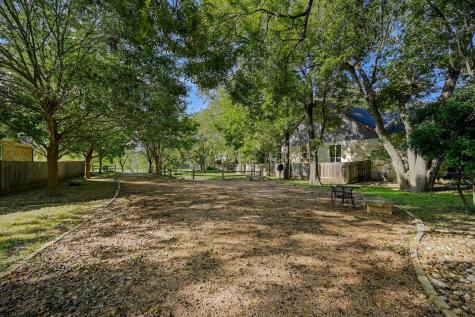 11124 Silo Valley Drive Austin TX 78754