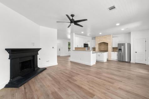 11124 Silo Valley Drive Austin TX 78754