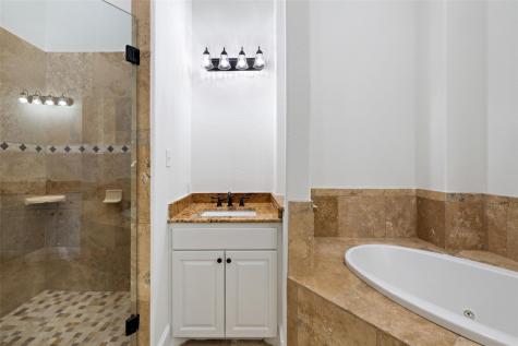 711 N Paleface Ranch Road Spicewood TX 78669