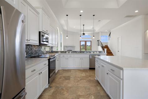 711 N Paleface Ranch Road Spicewood TX 78669