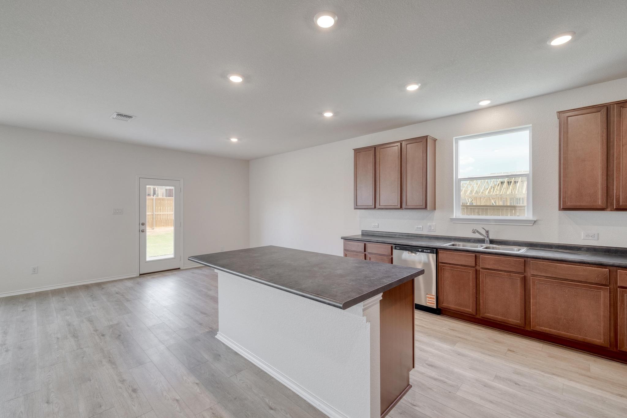 800 Yellow Ribbon Trail Jarrell TX 76537