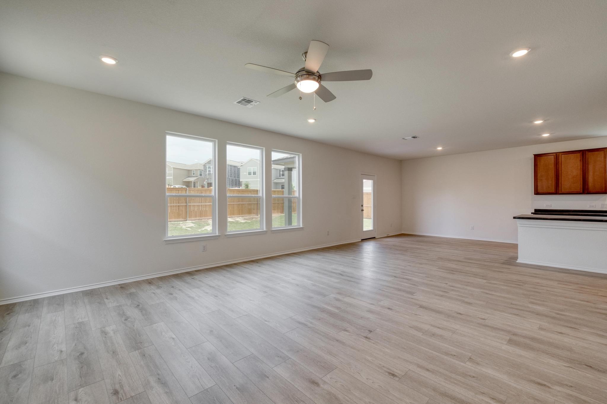 800 Yellow Ribbon Trail Jarrell TX 76537
