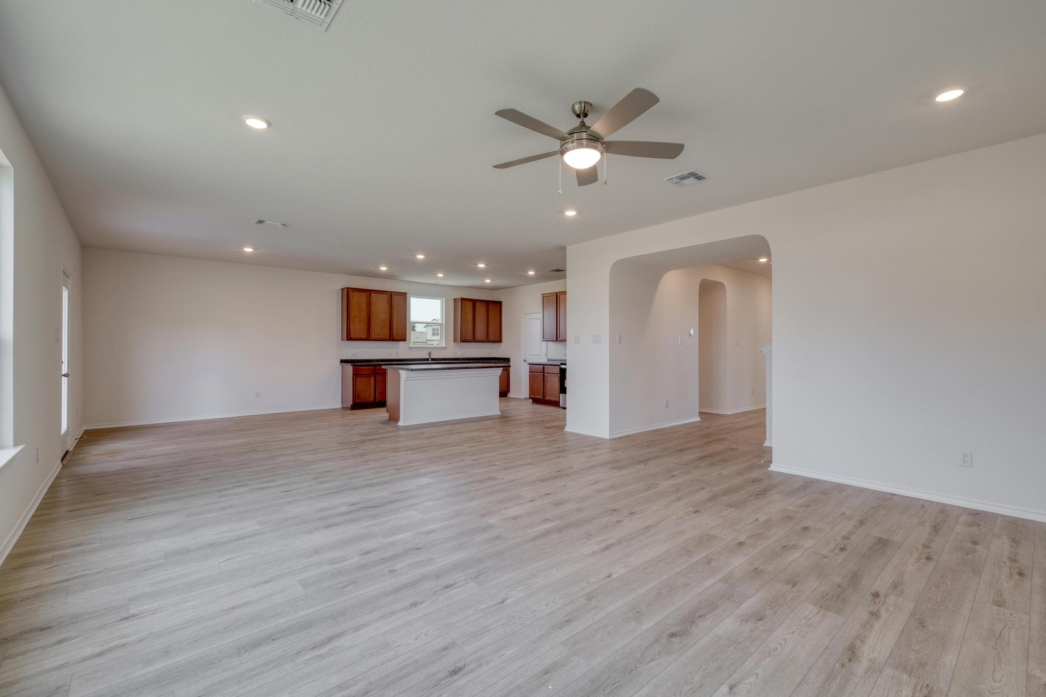800 Yellow Ribbon Trail Jarrell TX 76537