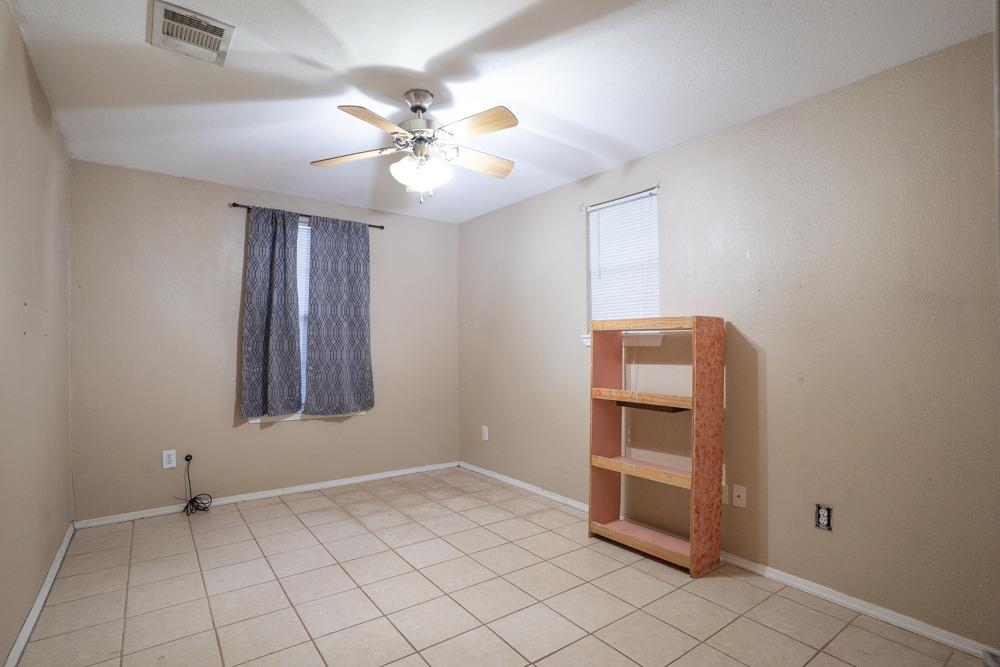 207 Harris Street Elgin TX 78621