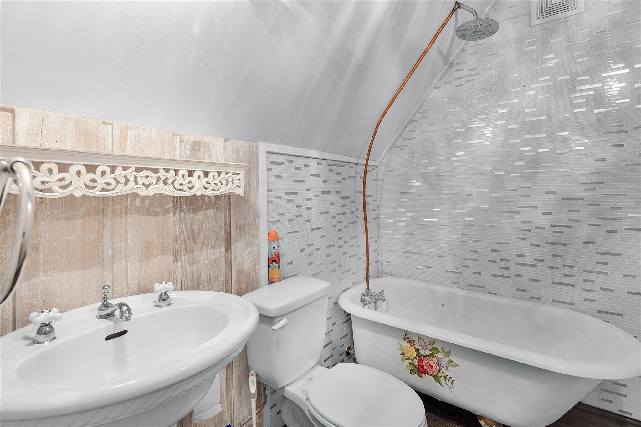 118 Topspin Circle Spicewood TX 78669