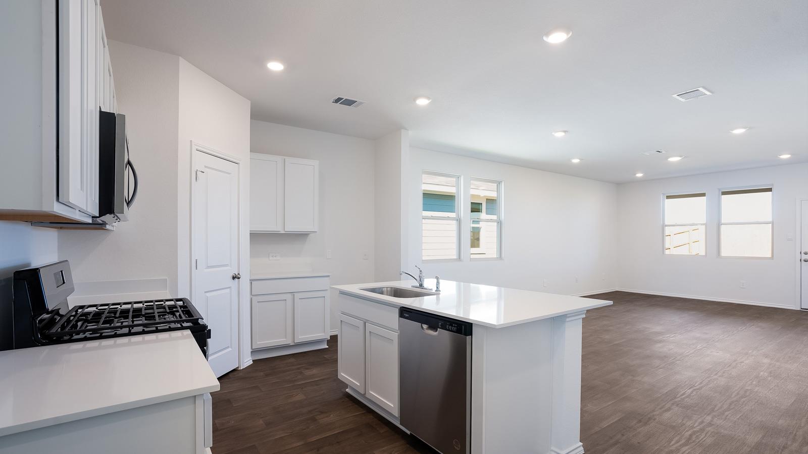 127 Orange Flame Boulevard Uhland TX 78640
