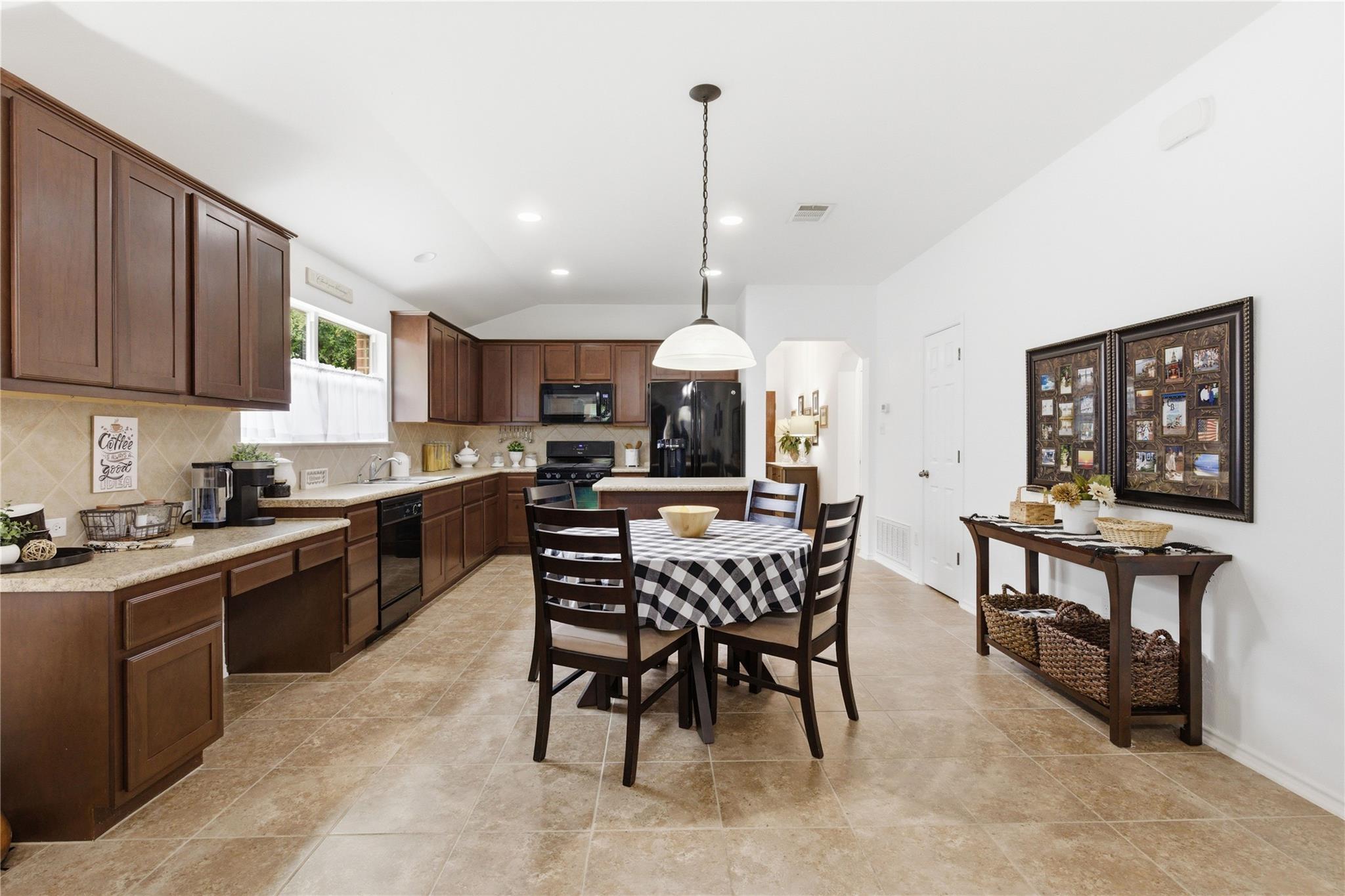 180 Mystic Shadow Lane Buda TX 78610
