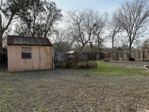 1109 Pecos Street Lockhart TX 78644